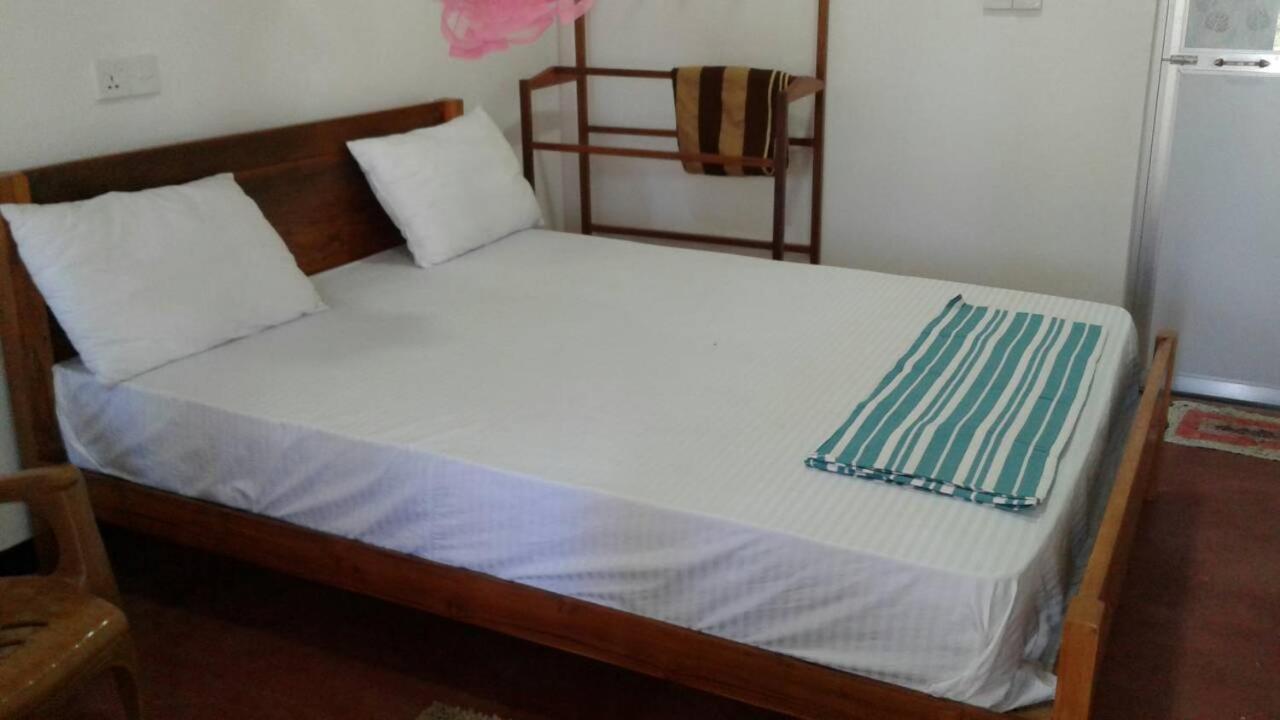 Sai Seashell Rest Inn Nilaveli Trincomalee Eksteriør bilde